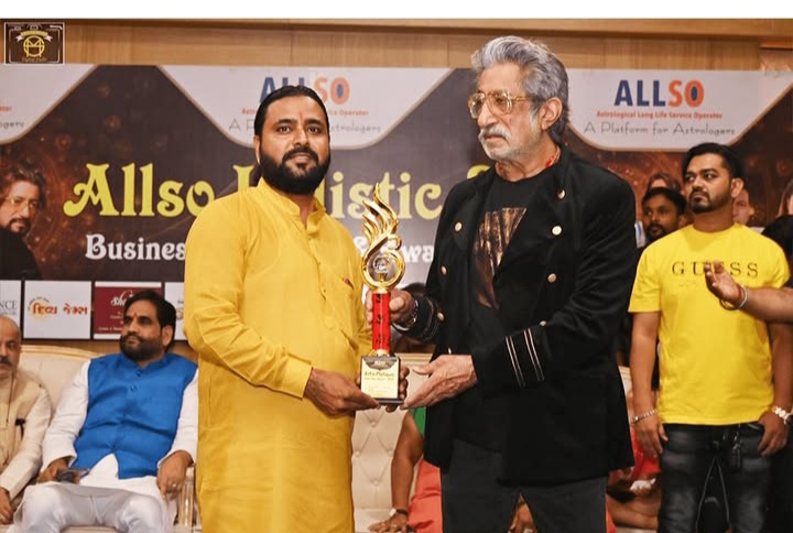 Astrologer Guru Sagar Joshi